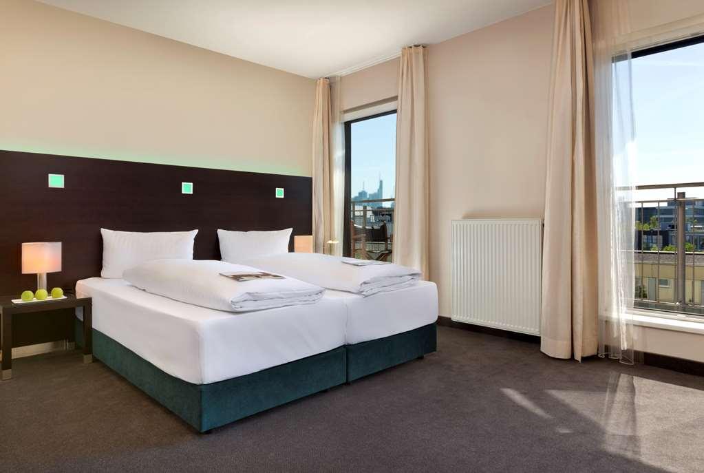 Flemings Conference Hotel Frankfurt Frankfurt am Main Room photo